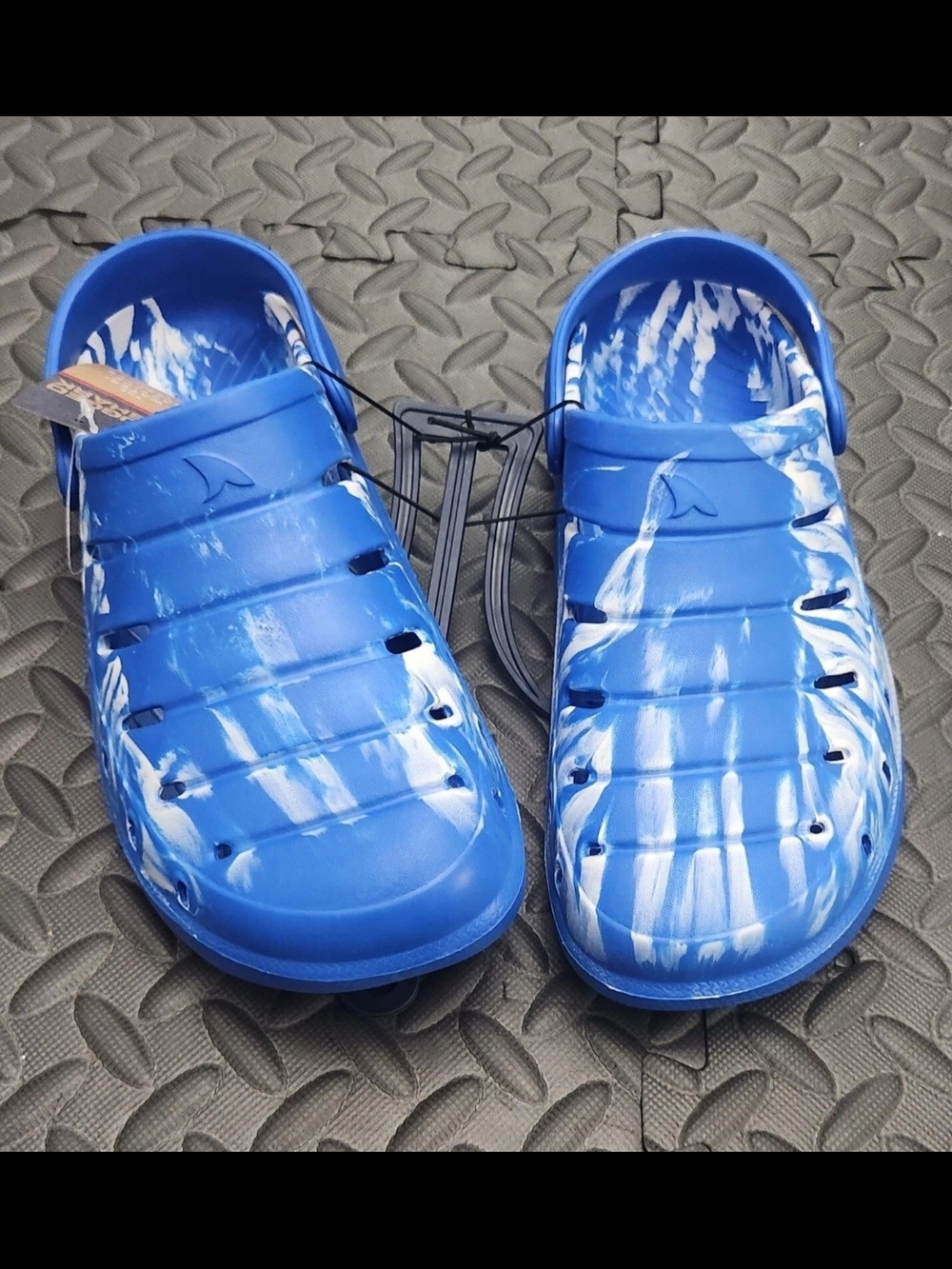 Blue & White Marbled Slip-On Clogs Rugged Shark Size 11 NWT